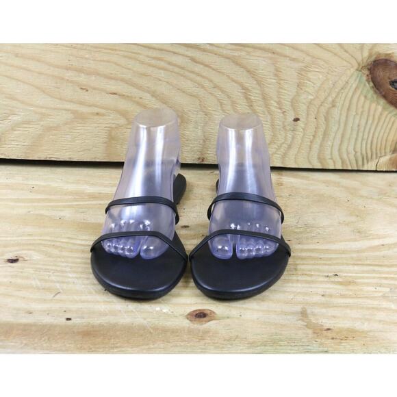 New Tkees Sandals Womens 9 Black Vegan Leather Gemma Iris Slip Ons - Picture 2 of 8
